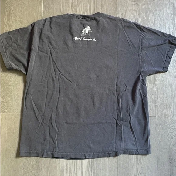 Vintage Disney Snow White 7 dwarfs t shirt - Picture 4 of 5